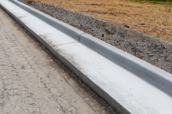 Cost of Concrete Curbing Repair in Baton Rouge